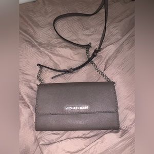 Michael Kors crossbody👜🔥